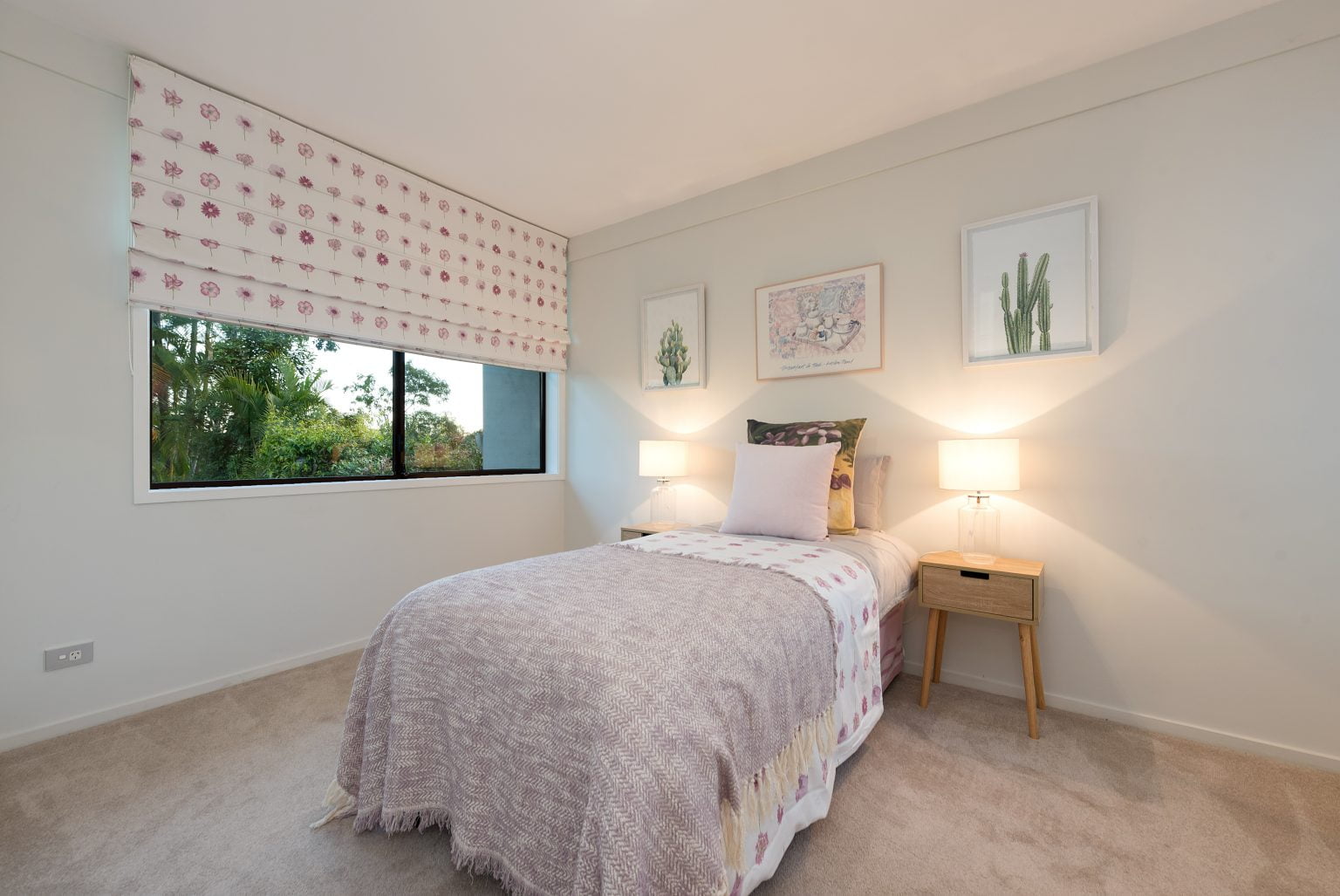 7 Wugga Place, CHAPEL HILL, QLD 4069 AUS