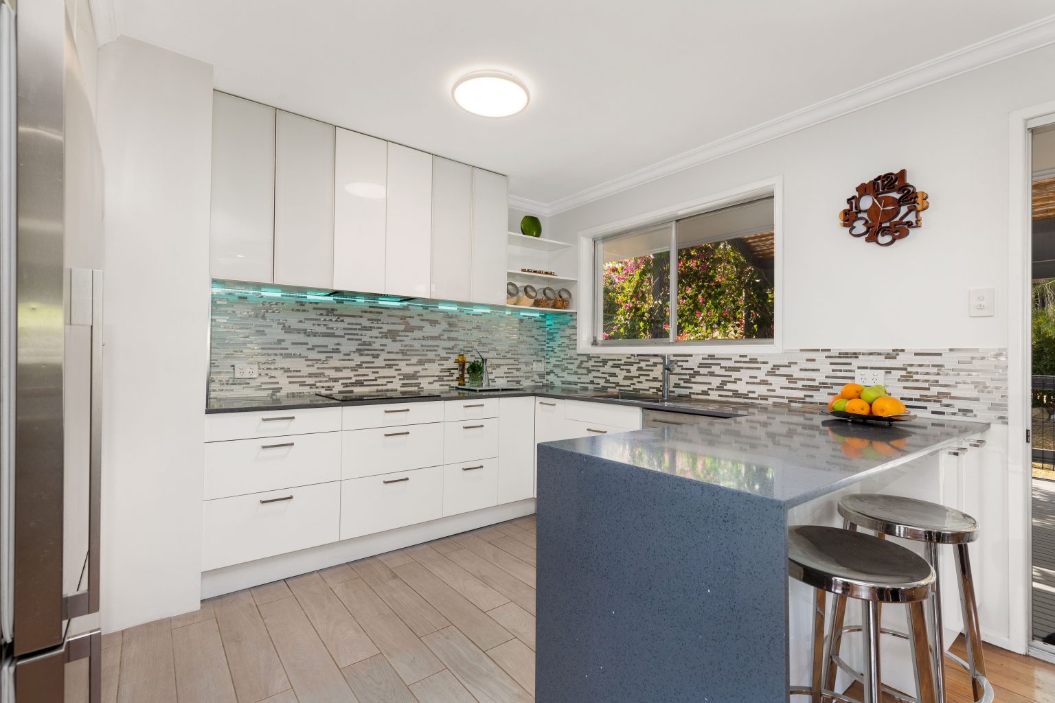 2 Fairearth Street, THE GAP, QLD 4061 AUS