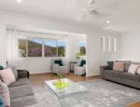 2 Fairearth Street, THE GAP, QLD 4061 AUS