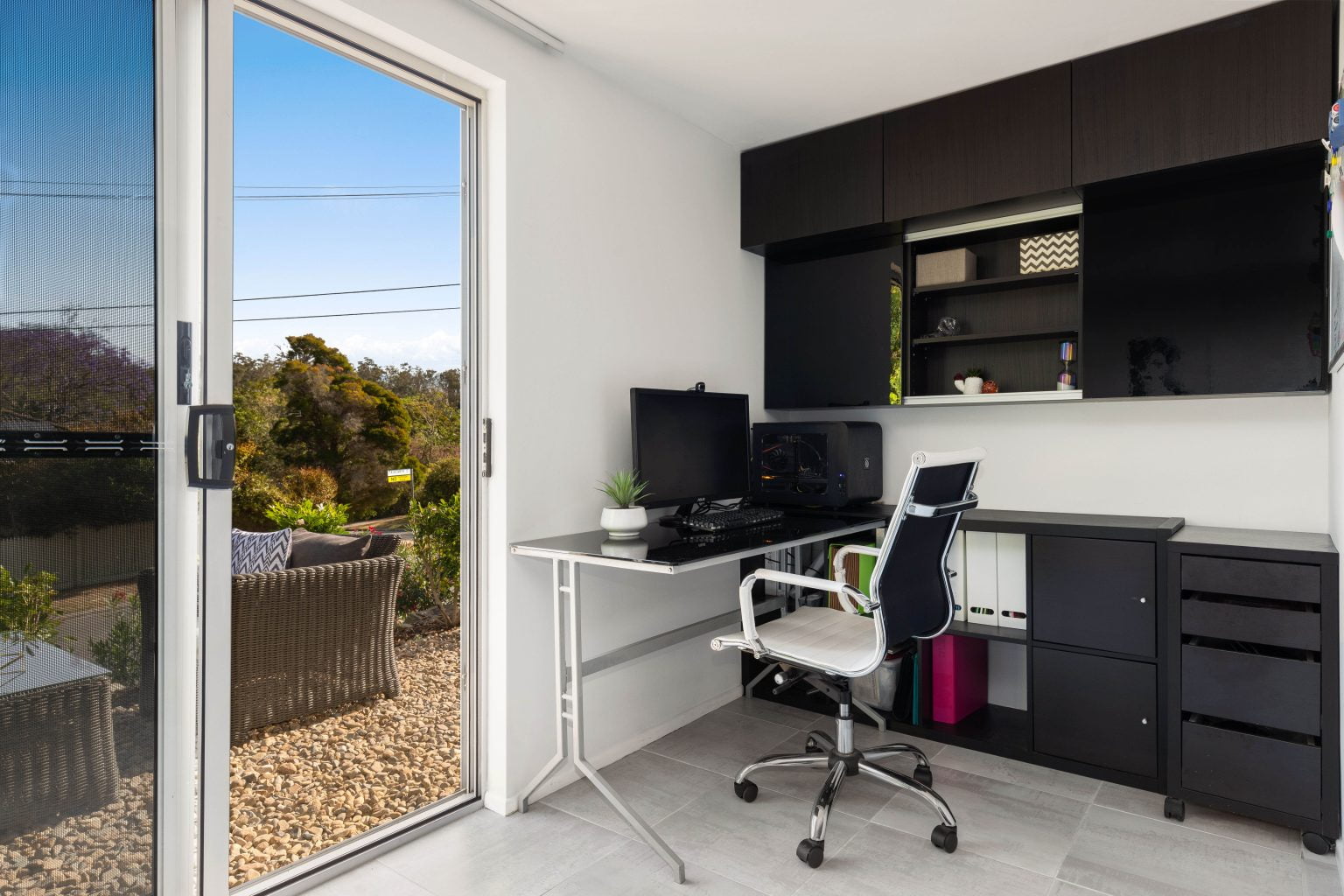 2 Fairearth Street, THE GAP, QLD 4061 AUS