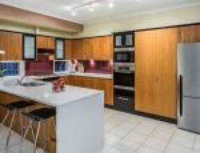 17 Jamieson Place, BROOKFIELD, QLD 4069 AUS