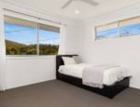 2 Fairearth Street, THE GAP, QLD 4061 AUS