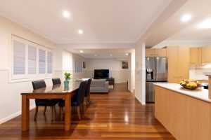 42 Carey Street, BARDON, QLD 4065 AUS