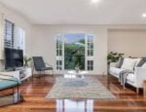 11 Ijong Street, KENMORE, QLD 4069 AUS