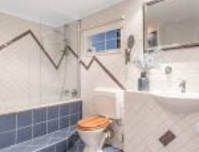 11 Ijong Street, KENMORE, QLD 4069 AUS