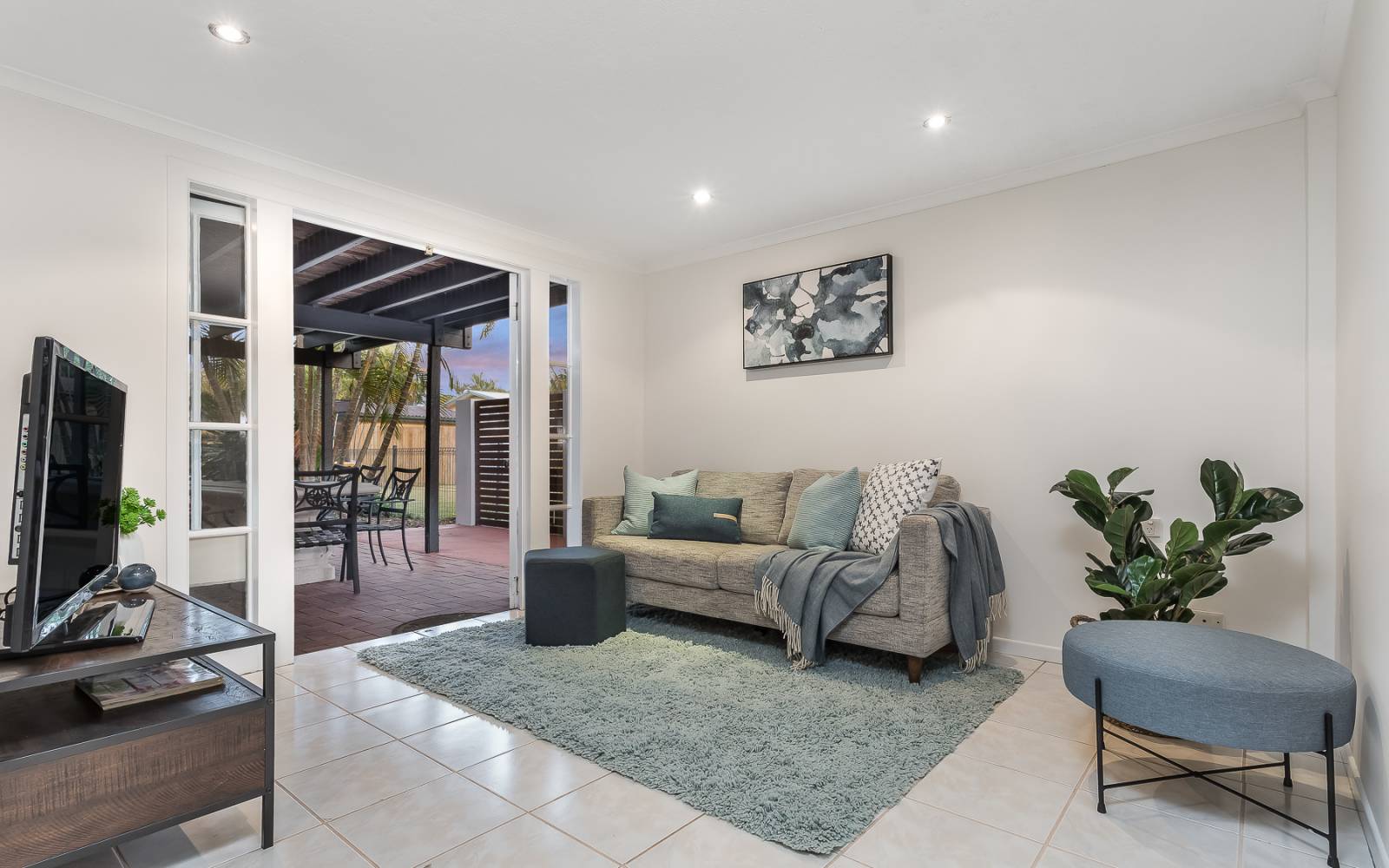 11 Ijong Street, KENMORE, QLD 4069 AUS