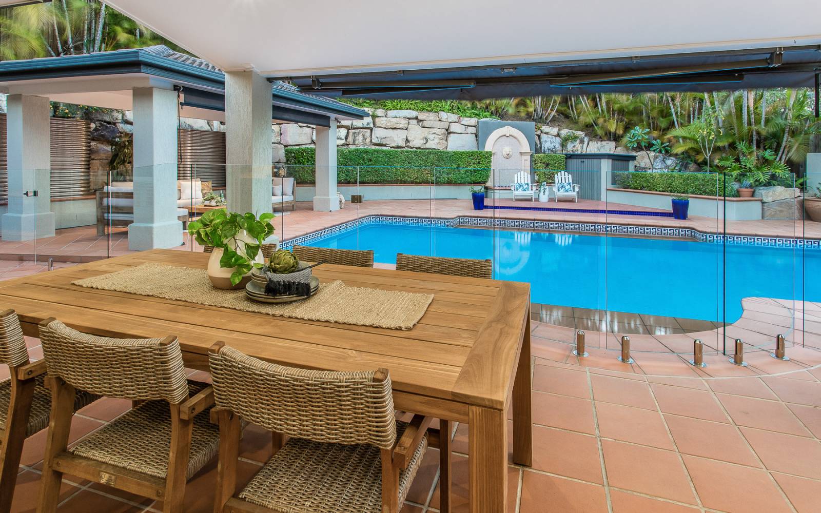 9 Harvey Close, BROOKFIELD, QLD 4069 AUS