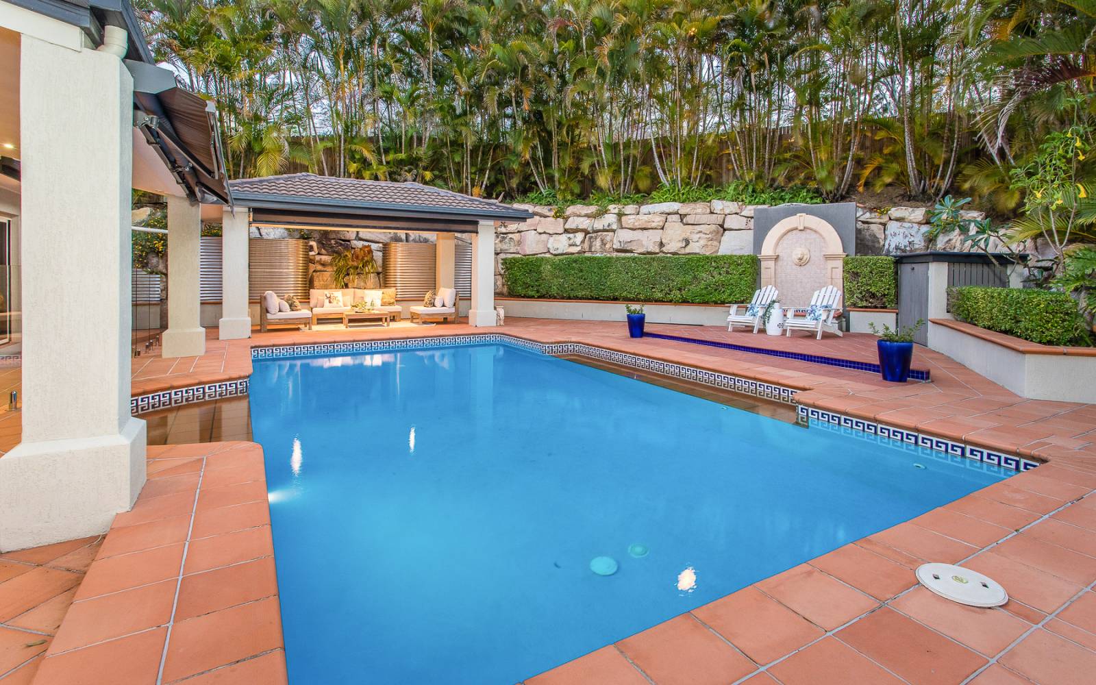 9 Harvey Close, BROOKFIELD, QLD 4069 AUS