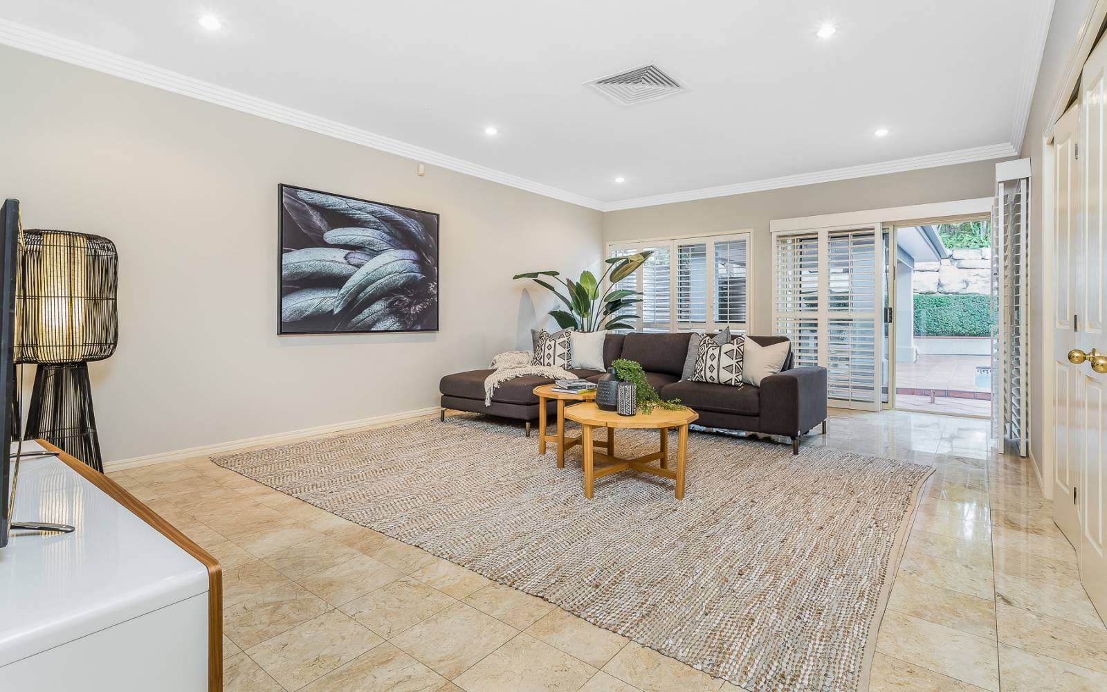 9 Harvey Close, BROOKFIELD, QLD 4069 AUS