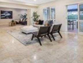 9 Harvey Close, BROOKFIELD, QLD 4069 AUS