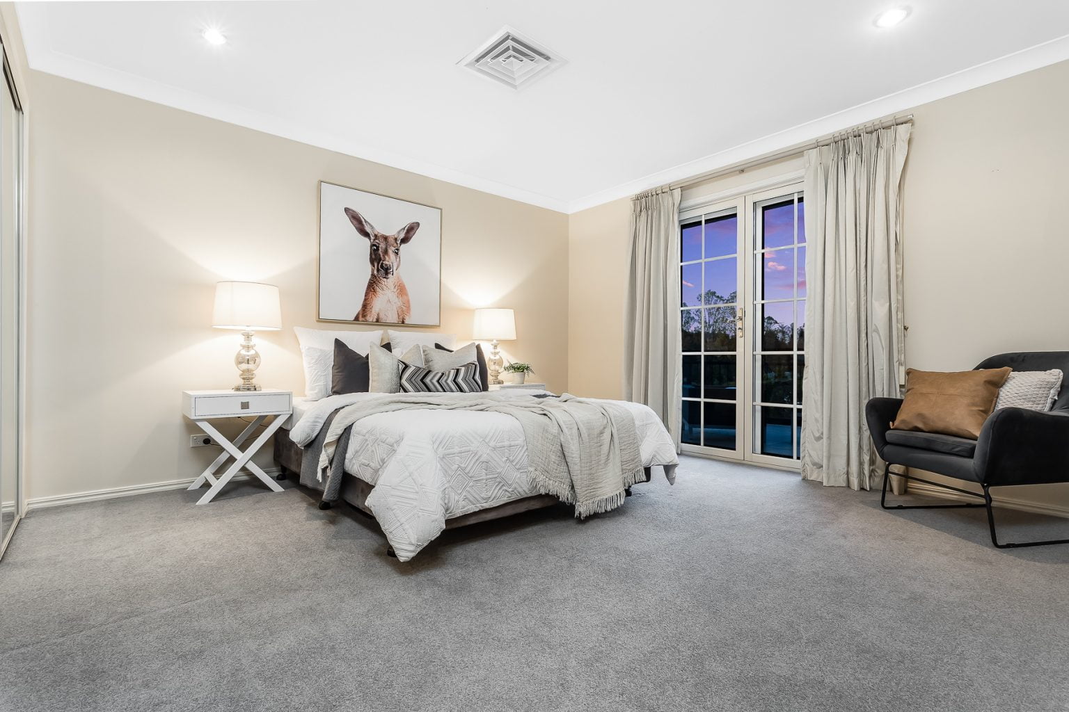 9 Harvey Close, BROOKFIELD, QLD 4069 AUS