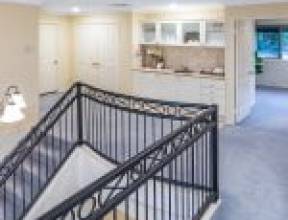 9 Harvey Close, BROOKFIELD, QLD 4069 AUS