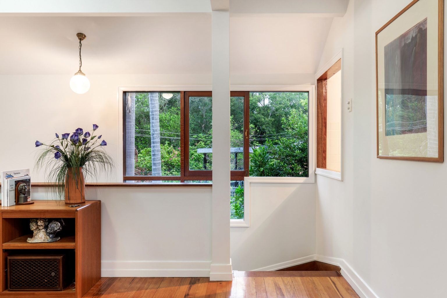 22 Barnett Road, BARDON, QLD 4065 AUS