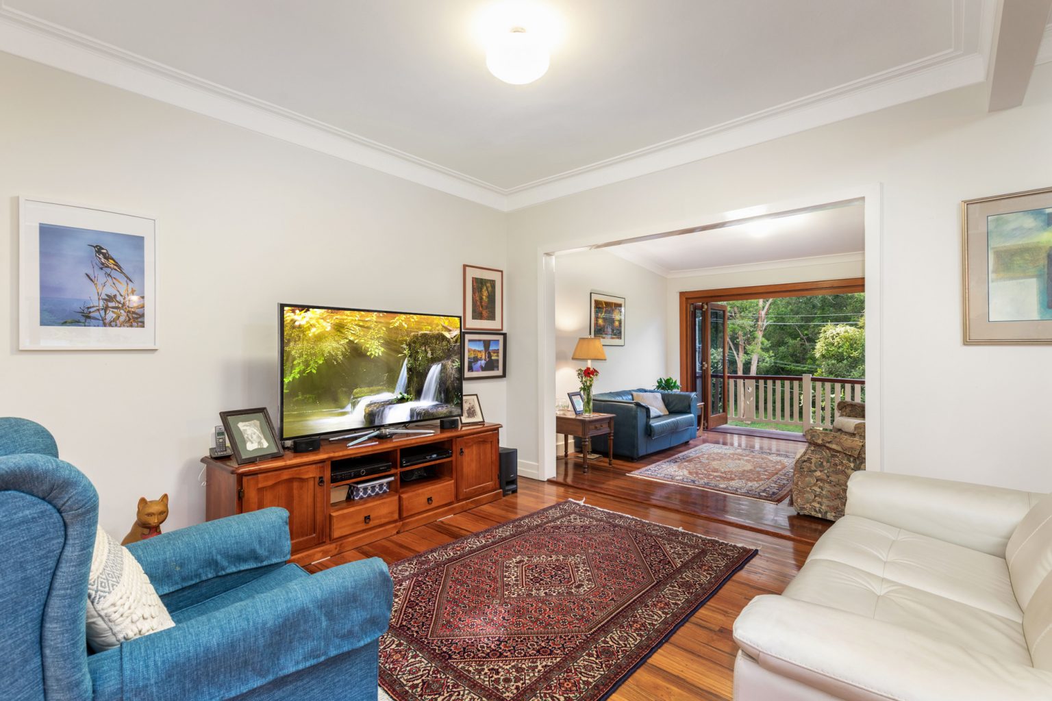 22 Barnett Road, BARDON, QLD 4065 AUS