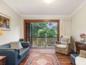 22 Barnett Road, BARDON, QLD 4065 AUS