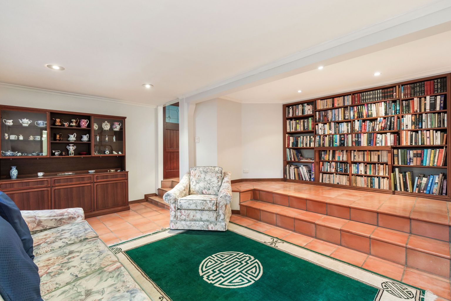 22 Barnett Road, BARDON, QLD 4065 AUS