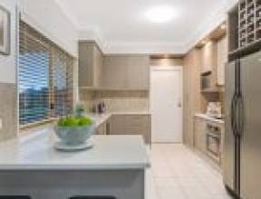 19 Mukurta Street, CHAPEL HILL, QLD 4069 AUS