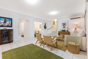 19 Mukurta Street, CHAPEL HILL, QLD 4069 AUS