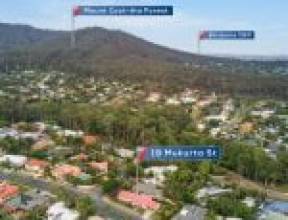 19 Mukurta Street, CHAPEL HILL, QLD 4069 AUS