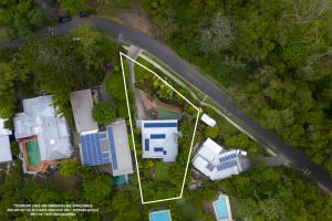 22 Barnett Road, BARDON, QLD 4065 AUS