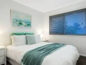 19 Mukurta Street, CHAPEL HILL, QLD 4069 AUS