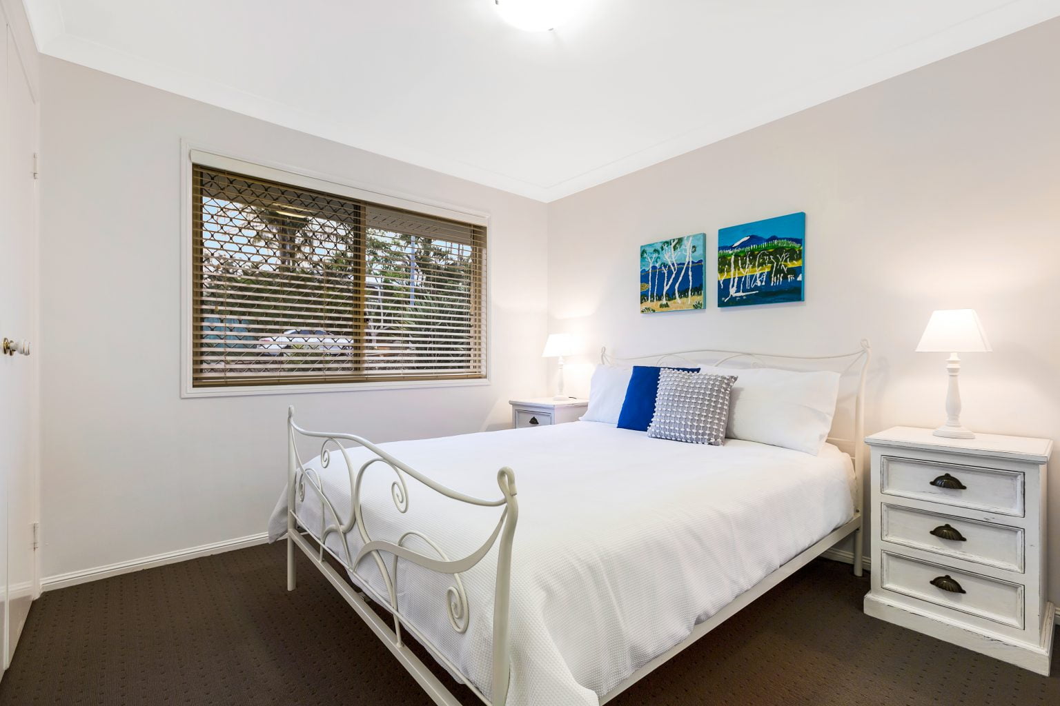 19 Mukurta Street, CHAPEL HILL, QLD 4069 AUS