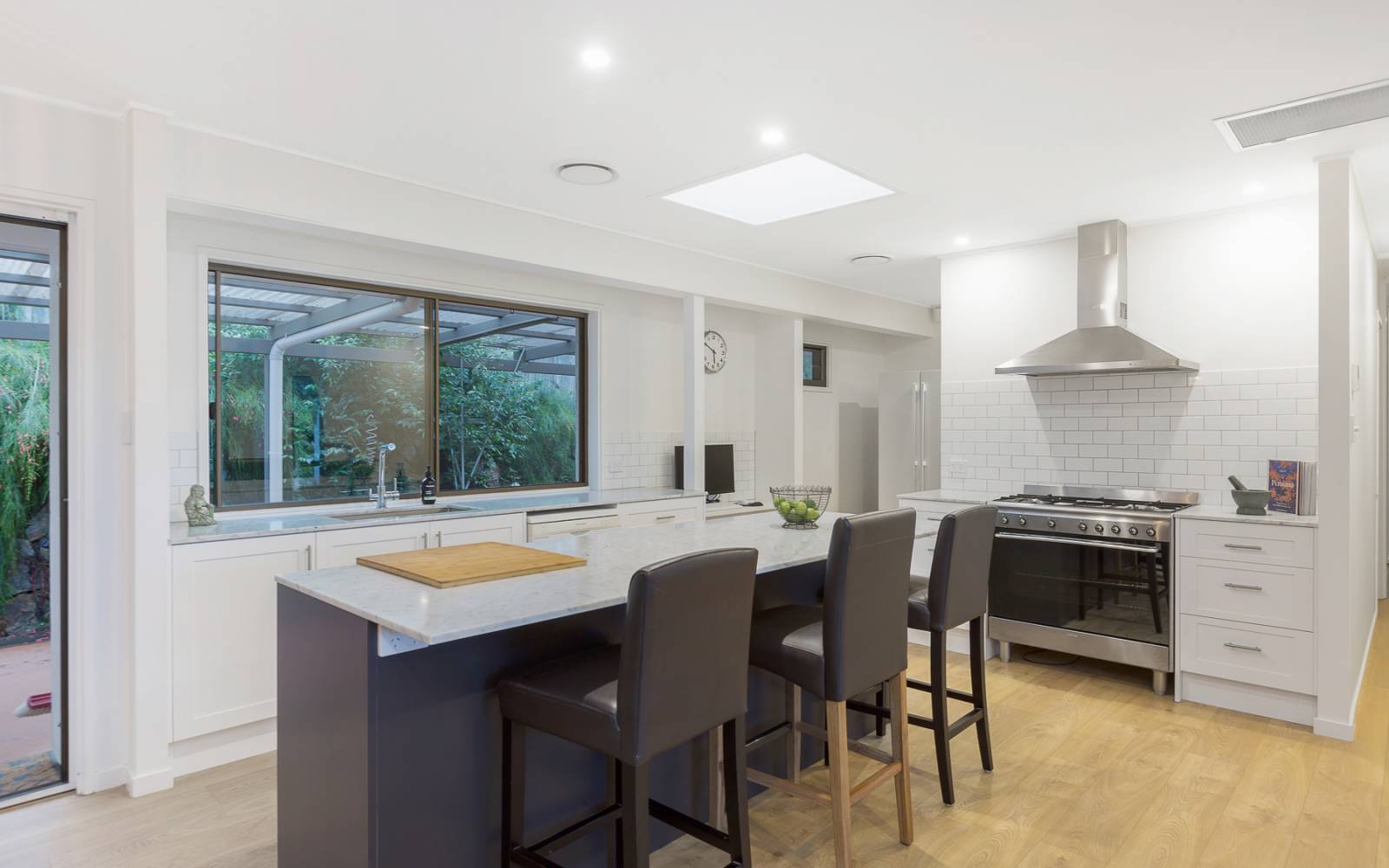 5 St David Street, KENMORE, QLD 4069 AUS