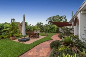 5 St David Street, KENMORE, QLD 4069 AUS