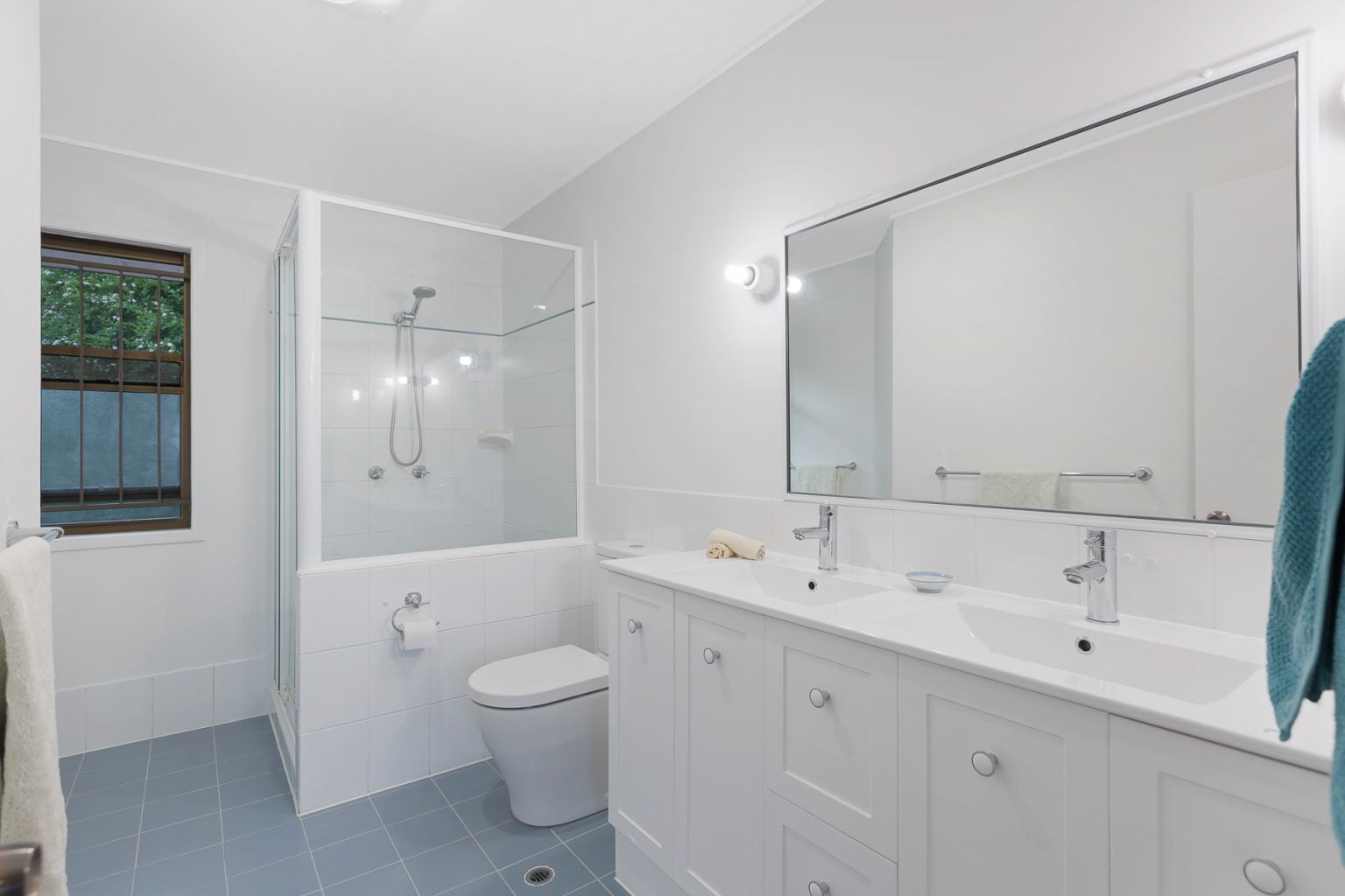 5 St David Street, KENMORE, QLD 4069 AUS