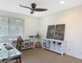 5 St David Street, KENMORE, QLD 4069 AUS