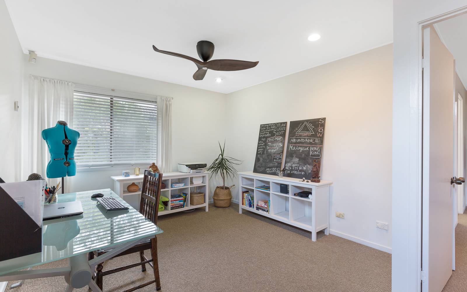 5 St David Street, KENMORE, QLD 4069 AUS