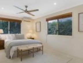 51 Vakuta Street, FIG TREE POCKET, QLD 4069 AUS