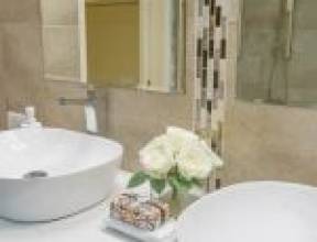 51 Vakuta Street, FIG TREE POCKET, QLD 4069 AUS