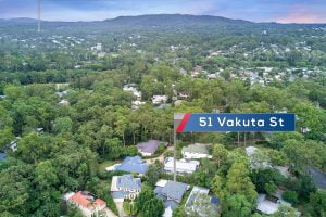 51 Vakuta Street, FIG TREE POCKET, QLD 4069 AUS