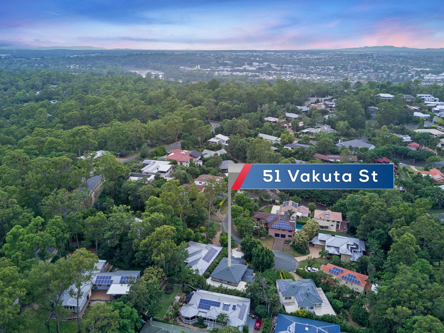 51 Vakuta Street, FIG TREE POCKET, QLD 4069 AUS