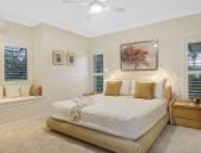 4 Ngeringa Crescent, CHAPEL HILL, QLD 4069 AUS