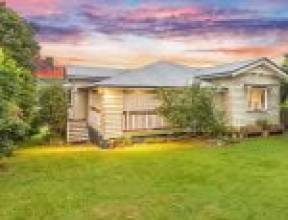 160 Simpsons Road, BARDON, QLD 4065 AUS