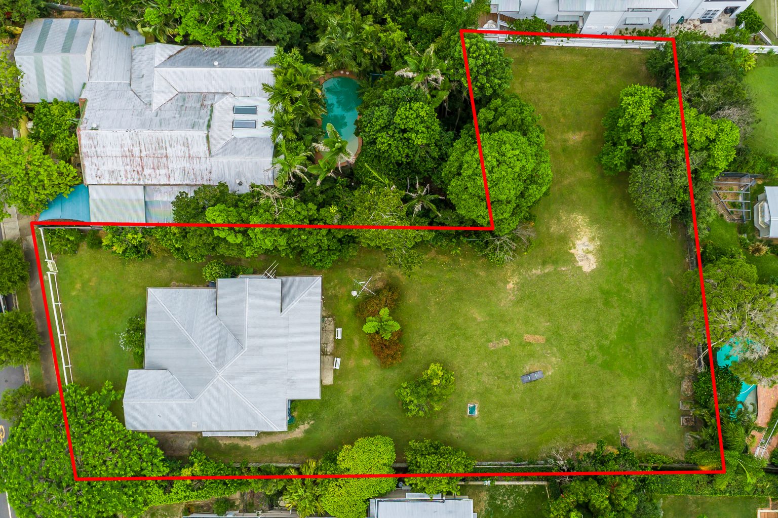 160 Simpsons Road, BARDON, QLD 4065 AUS