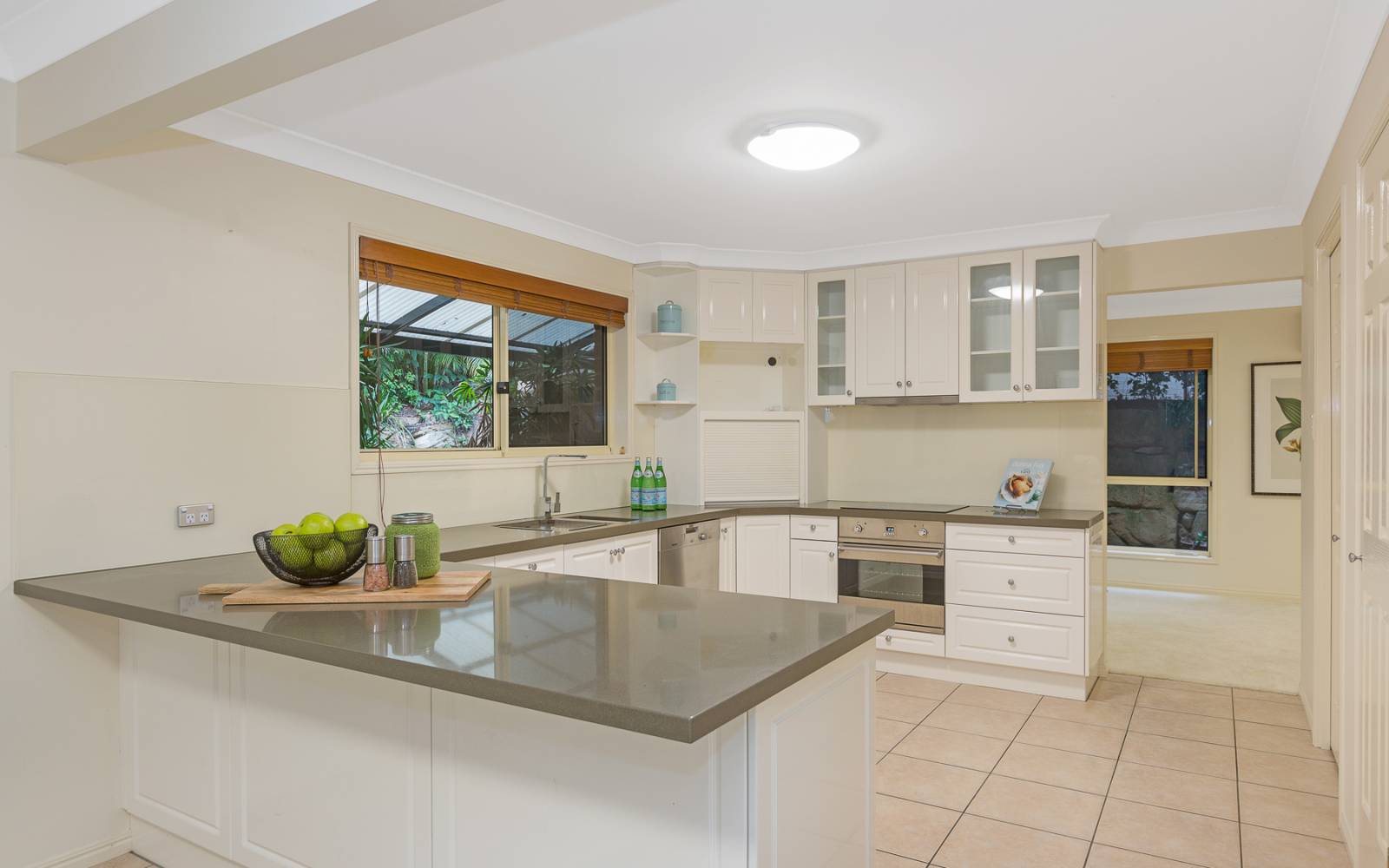 51 Vakuta Street, FIG TREE POCKET, QLD 4069 AUS