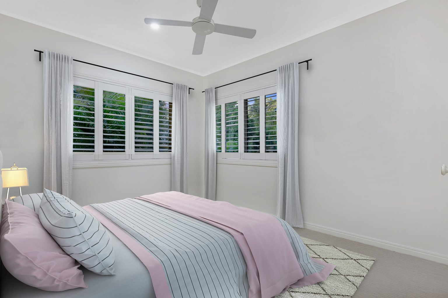 4 Ngeringa Crescent, CHAPEL HILL, QLD 4069 AUS