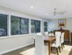 20 Scenic Road, KENMORE, QLD 4069 AUS