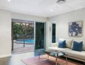 20 Scenic Road, KENMORE, QLD 4069 AUS