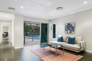 20 Scenic Road, KENMORE, QLD 4069 AUS