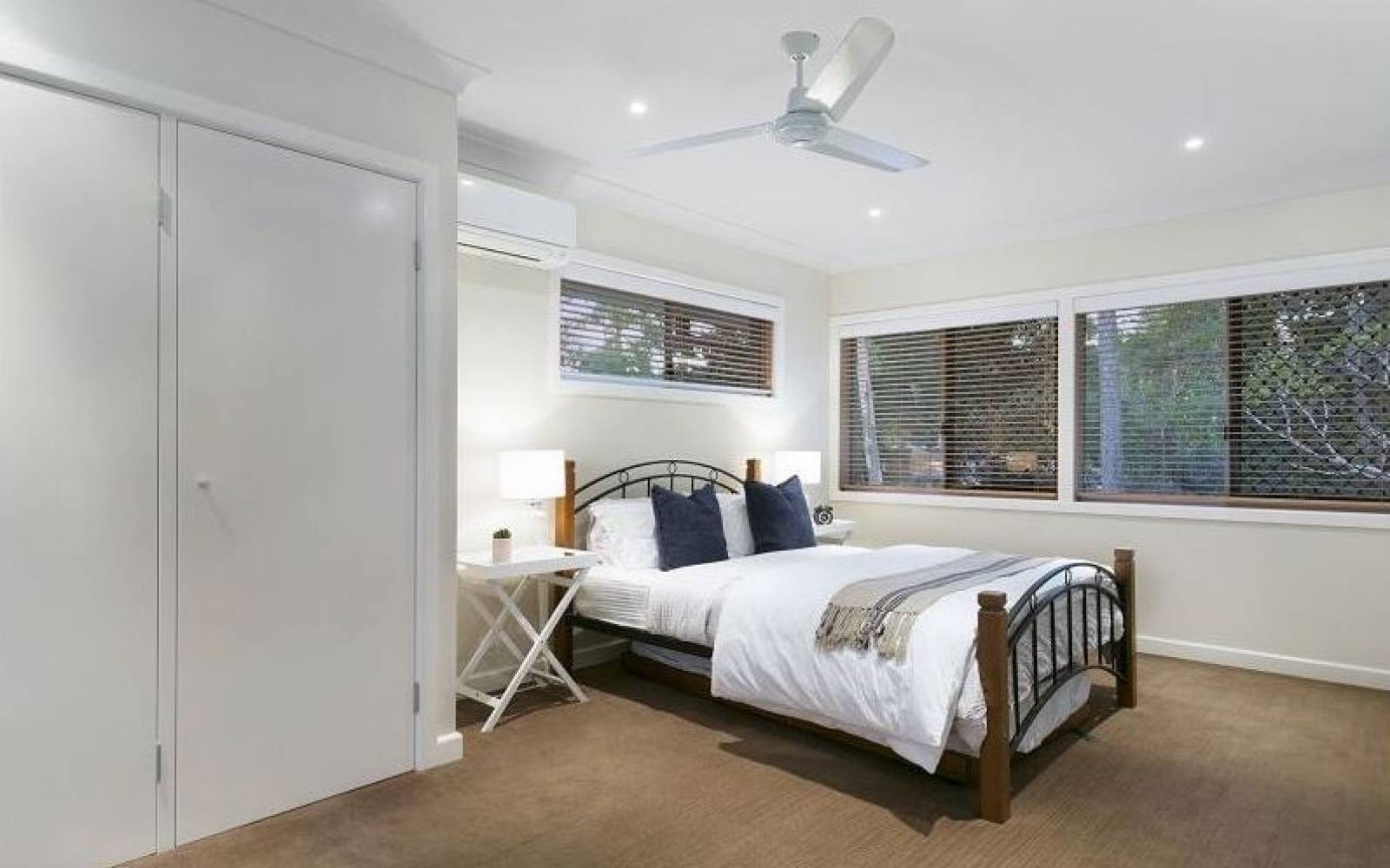 20 Scenic Road, KENMORE, QLD 4069 AUS