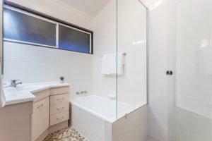 10 Tallaroon Street, JINDALEE, QLD 4074 AUS