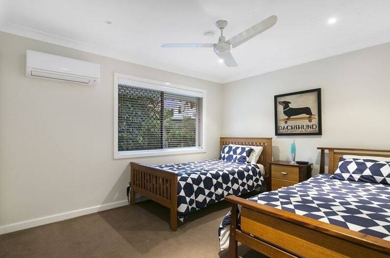 20 Scenic Road, KENMORE, QLD 4069 AUS