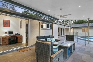 20 Scenic Road, KENMORE, QLD 4069 AUS