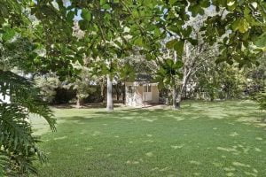 20 Scenic Road, KENMORE, QLD 4069 AUS
