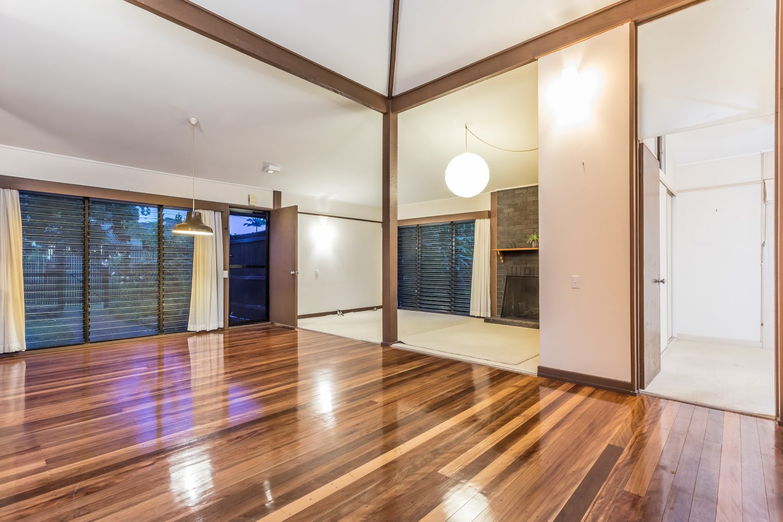 10 Tallaroon Street, JINDALEE, QLD 4074 AUS