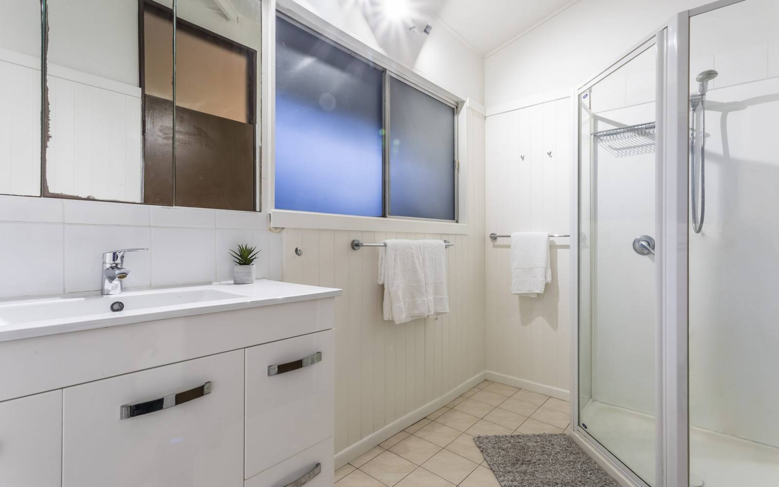 10 Tallaroon Street, JINDALEE, QLD 4074 AUS